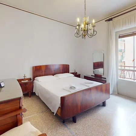 Casa Ines - By Ligooria Апартаменты *